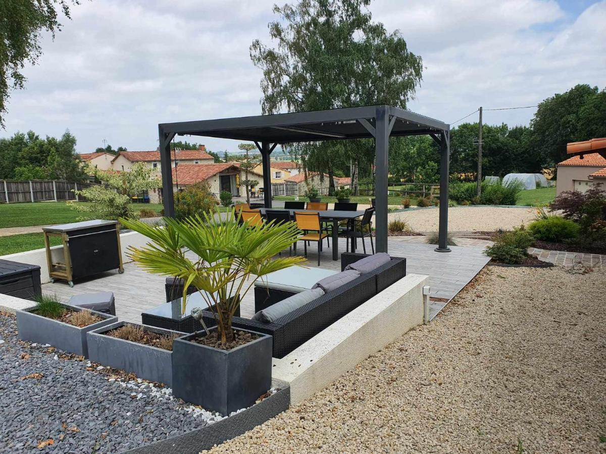Gite Du Grand Parc 6 Personnes Le Boupere Bagian luar foto